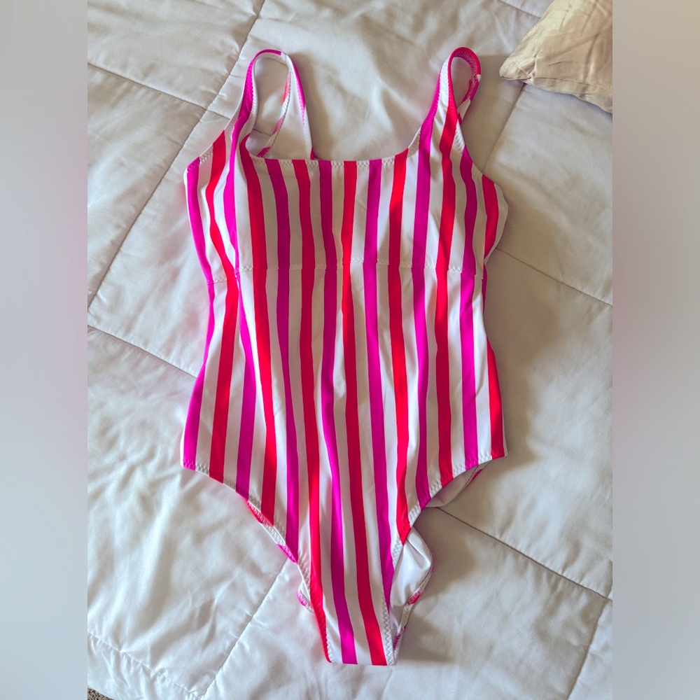 Fabletics bathing suit